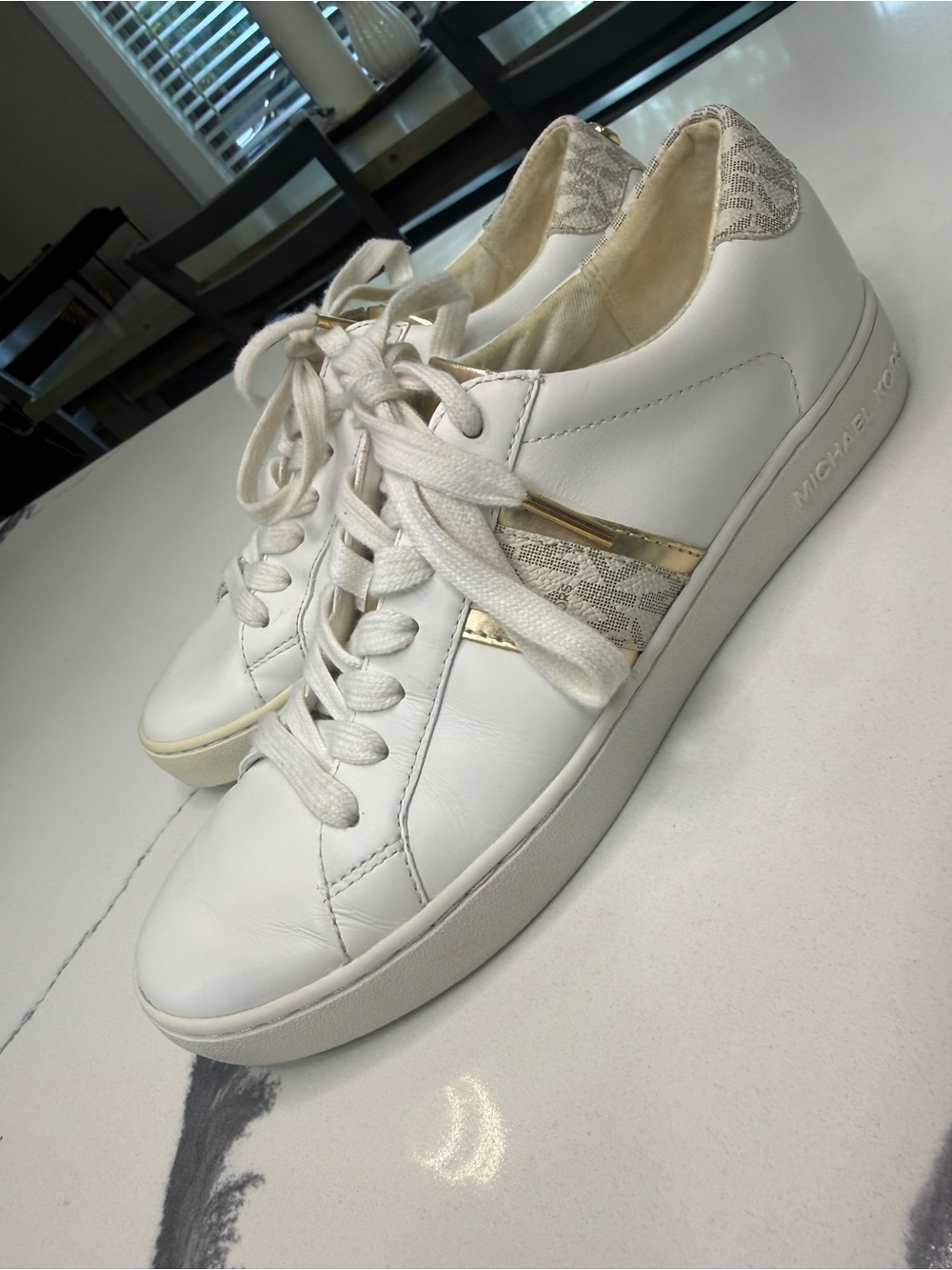 Michael Kors | Irving Stripe Lace Up Logo Leather Sneakers White Gold Sz 6